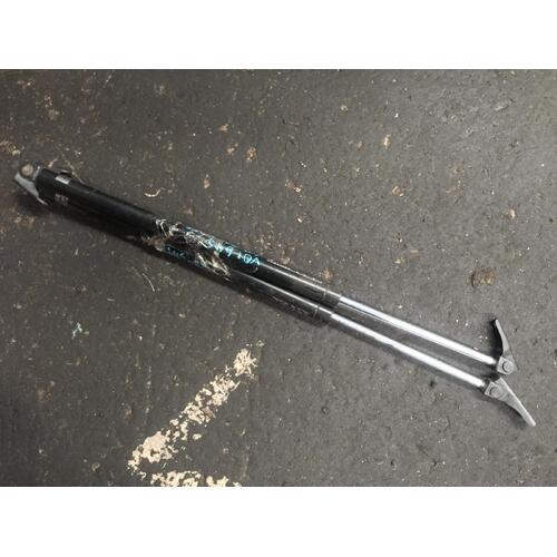 Toyota Hiace Tailgate Struts LH172 11/1989-12/2004