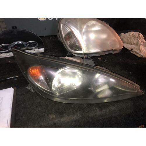 Toyota Camry Right Head Light ACV36 08/2002-09/2004