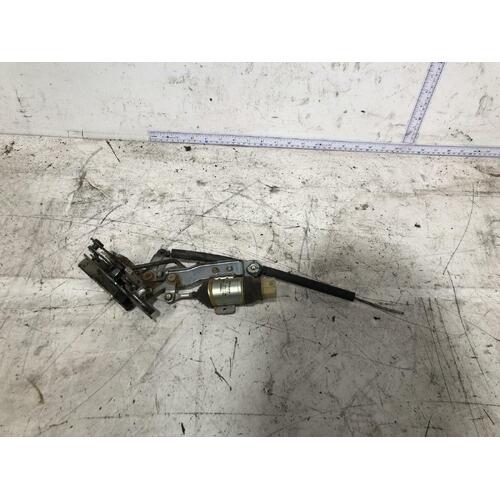 Toyota Landcruiser Right Front Door Lock Mechanism HJ60 11/1980-05/1990