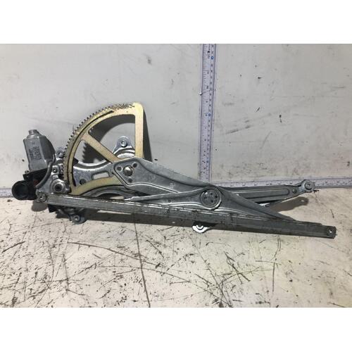 Lexus ES300 Left Front Window Regulator MCV30 10/2001-12/2005