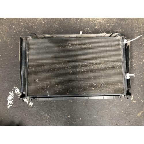 Toyota RAV4 Radiator ACA33 11/2005-12/2012