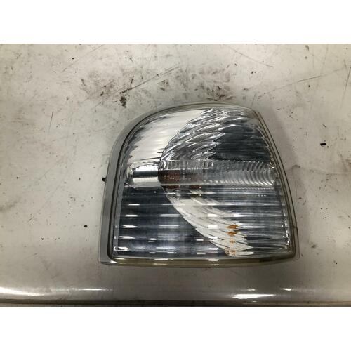 Ford Explorer Right Corner Light UT 10/2001-8/2005