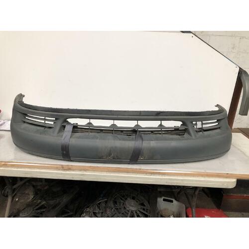 Toyota Tarago TCR10 Front Bumper 09/1990-05/2000