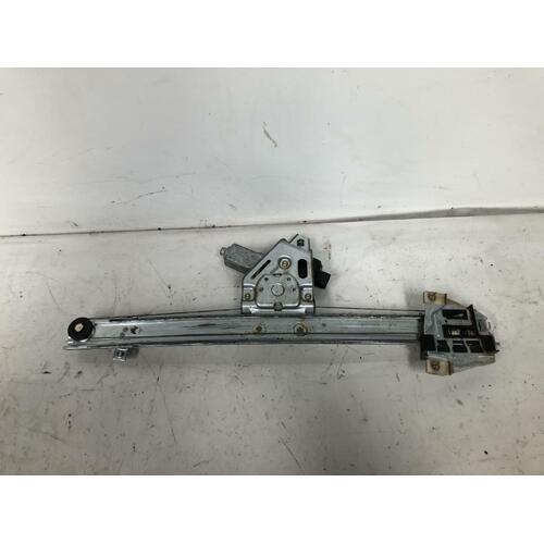 Mitsubishi Pajero Right Front Window Reg/Motor NP 05/2000-10/2006