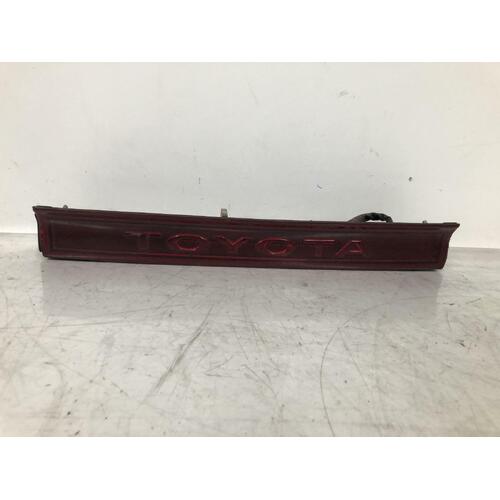 Toyota Tarago Centre Garnish TCR10 09/1990-05/2000