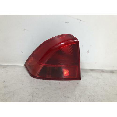 Honda Civic Left Tail Light 7th Gen 11/2000-09/2003