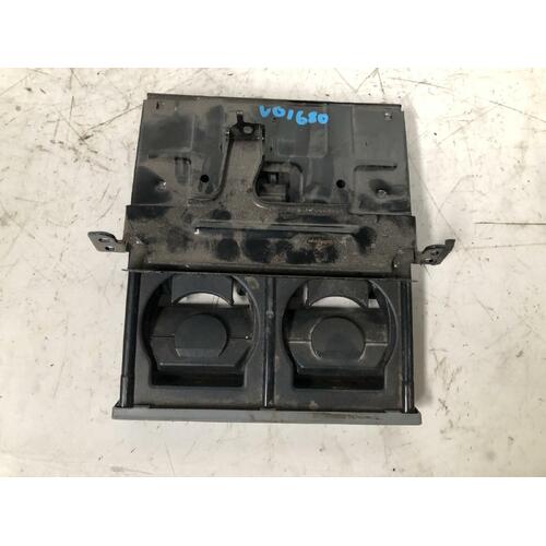 Toyota Hiace Cup Holders TRH201 03/2005-04/2019