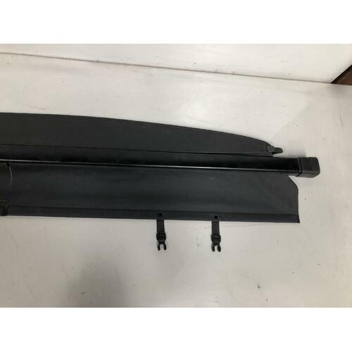 Toyota Rav4 Parcel Shelf Cargo Blind ACA33 11/05-11/12