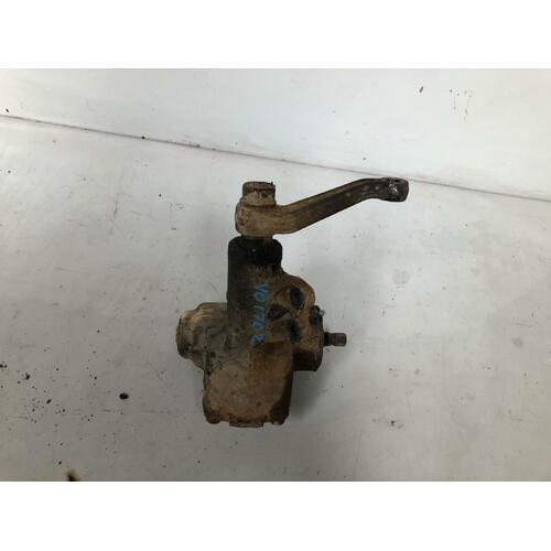 Toyota Hiace Steering Box LH51 02/1983-10/1989