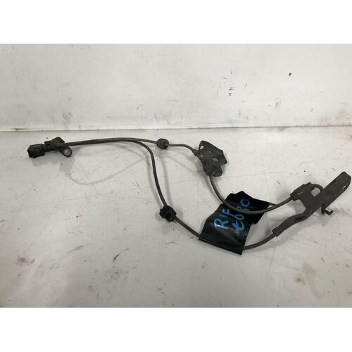 Toyota COROLLA ABS Sensor ZRE152 Right Front Sensor 03/07-10/13