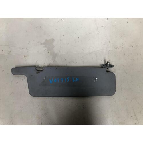 Toyota Hilux Left Sun Visor RZN174 09/1997-10/2001