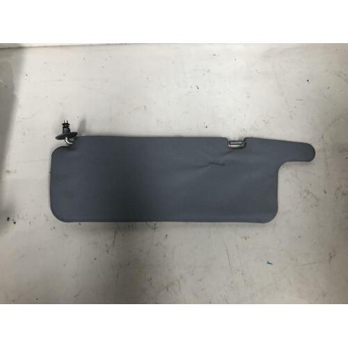 Toyota Townace Right Sun Visor KR42 11/1996-06/2005