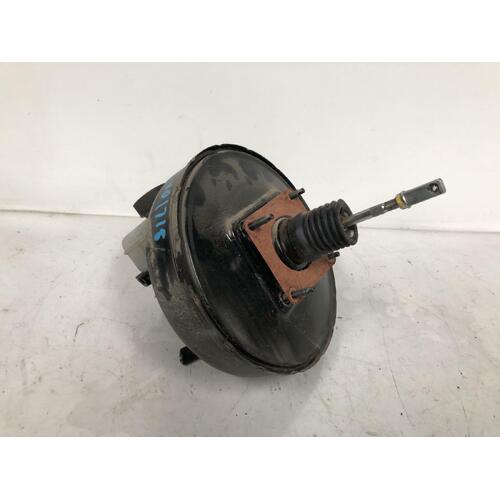 Toyota Hiace Brake Booster with Master Cylinder TRH201 03/2005-04/2019