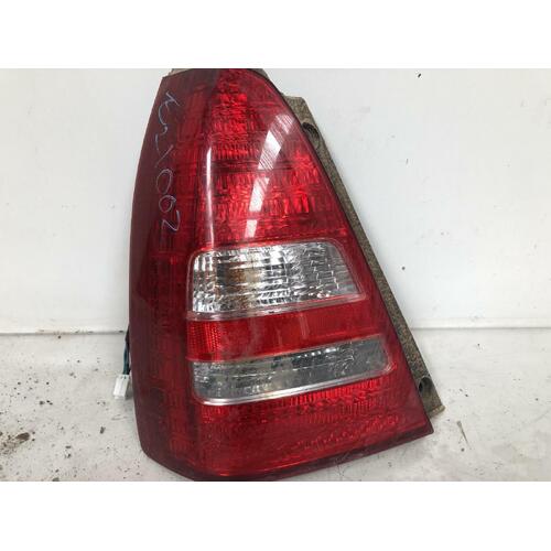 Subaru FORESTER Left Tail Light 07/02-07/05