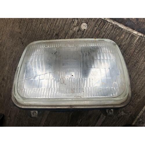 Toyota TOWNACE Left Head Light YR39 VAN 04/92-12/96