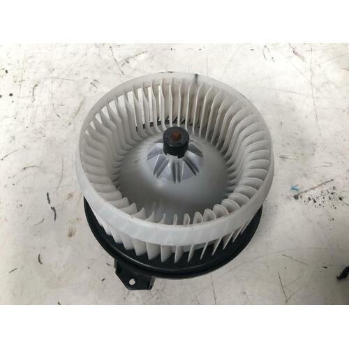 Toyota Camry Heater Fan ACV40 06/2006-11/2011