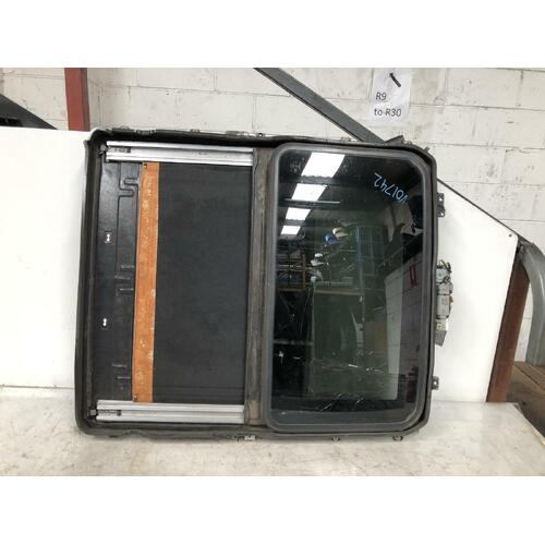 Toyota RAV4 Sun Roof Assembly SXA11 07/1994-06/2000