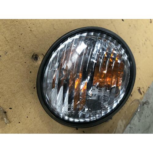 Toyota Corolla Left Corner Light AE112 10/1998-10/1999