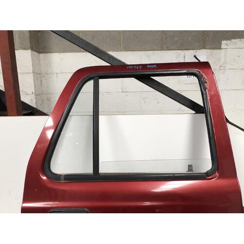 Toyota 4 Runner Right Rear 1/4 Glass VZN130 10/1989-06/1996