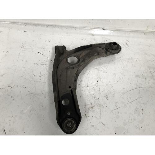 Toyota Yaris Right Front Lower Control Arm NCP90 10/2005-12/2016