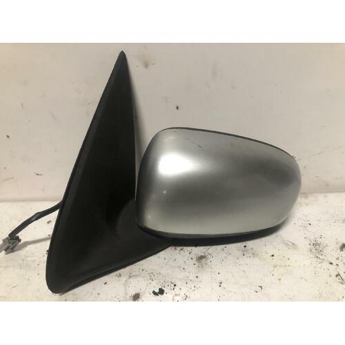 Nissan PULSAR Left Door Mirror N16 Hatch 06/01-12/05