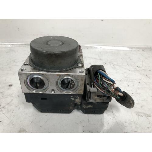 Toyota Corolla ABS Pump/Module ZRE152 03/2007-09/2012