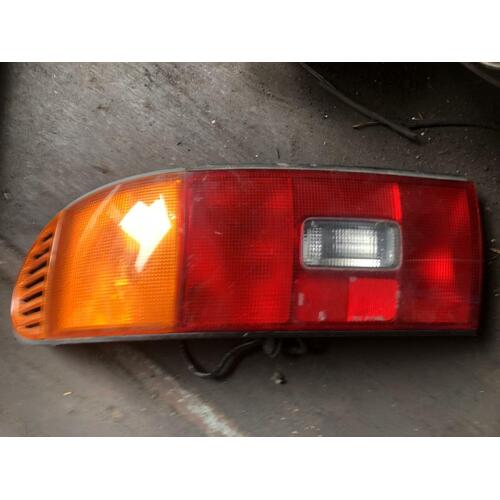 Toyota Celica Left Tail Light ST184 12/89-10/91