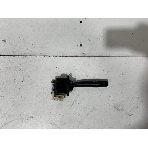 Toyota Spacia Flasher Switch SR40 02/1998-12/2001