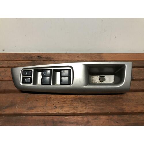 Subaru Forester Master Power Window Switch F08 02/08-05/10