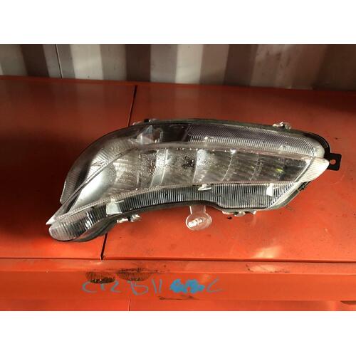 Toyota Camry Left Bumper Flasher AVV50 05/2015-10/2017