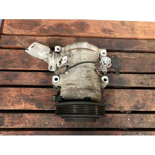 Toyota Kluger A/C Compressor MCU28R 01/01-04/07