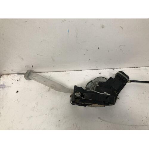 Toyota Prado Right Front Door Lock Mech KZJ95 08/1999-01/2003