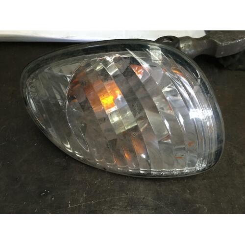 Toyota Corolla Right Corner Light AE112 11/1999-11/2001