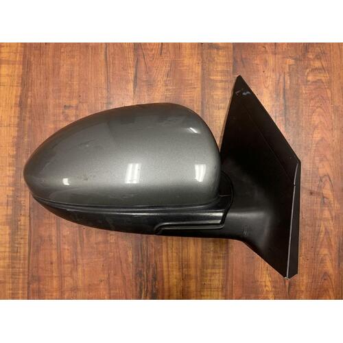 Holden Cruze Right Mirror JG JH 03/09-01/17