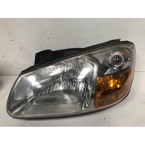 Kia CERATO Left Head Light LD Sedan / Hatch 11/06-10/08