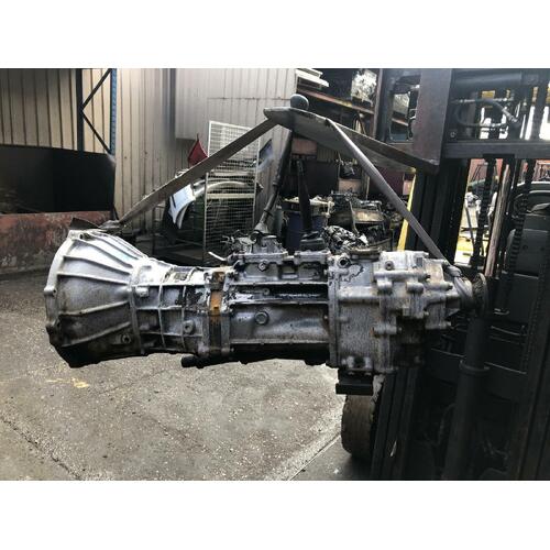 Toyota Hilux Manual Gearbox 2.4 22R RN105 10/1988-09/1997