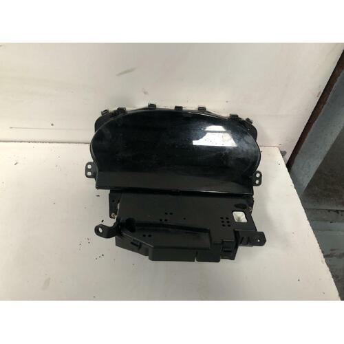 Toyota Echo Instrument Cluster NCP10 10/2002-09/2005