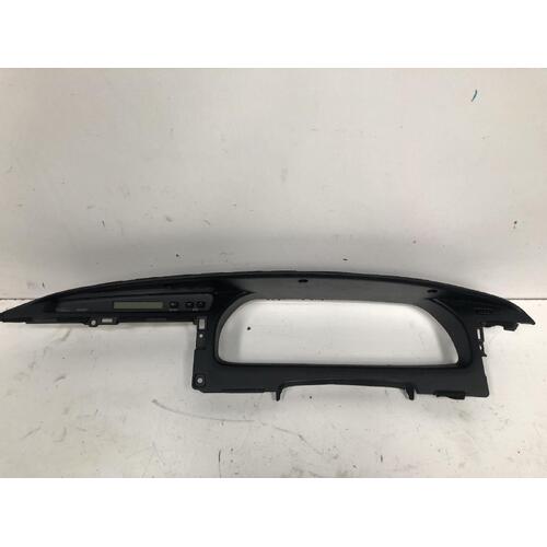 Toyota Avalon Clock / Display Cluster with Fascia MCX10 11/2003-06/2005