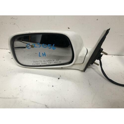 Toyota Avalon Left Door Mirror MCX10 07/2000-06/2005