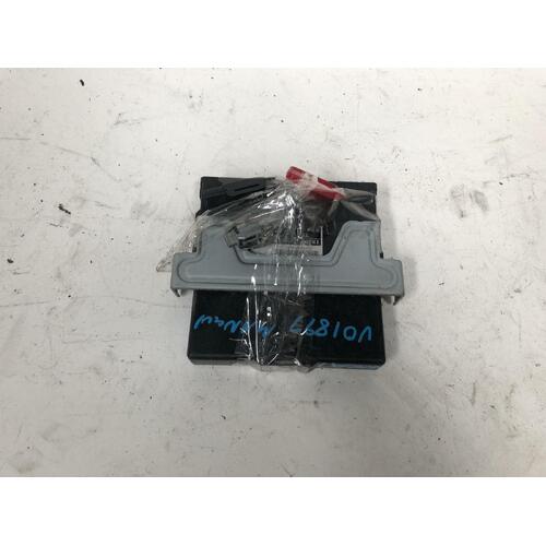 Toyota Hilux ECU with Ignition Barrel / Key / Reader TGN16 03/2005-08/2015