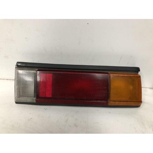 Toyota COROLLA Right Tail Light KE70 Sedan 10/81-10/83