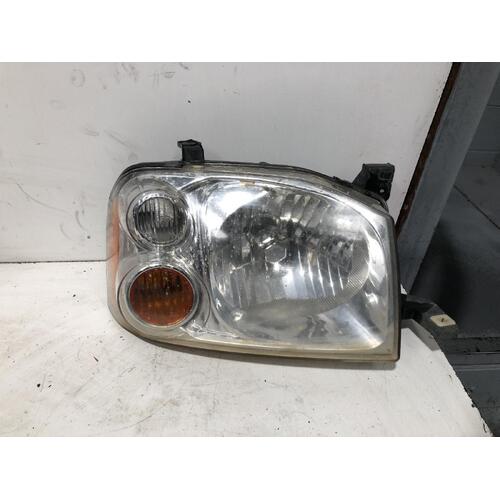 Nissan Navara Right Head Light D22 12/2001-08/2015