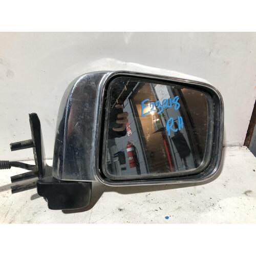 Nissan NAVARA Right Door Mirror D22 Power 04/97-08/15 Chrome