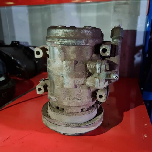 Toyota Landcruiser 60 Series A/C Compressor 12HT Diesel 01/85-05/90