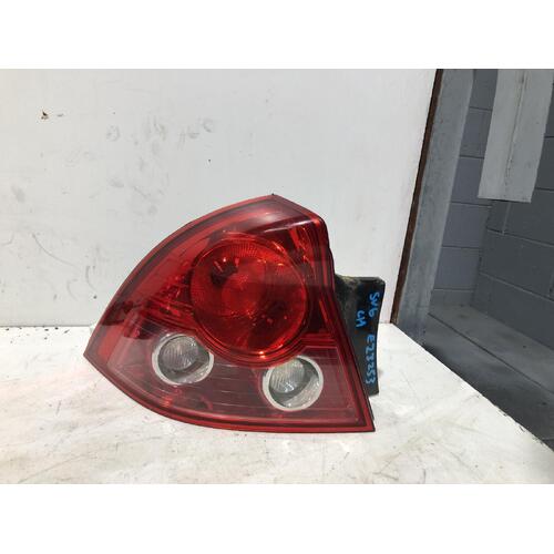 Holden COMMODORE Left Tail Light VZ Sedan S/SV6 08/04-06/06