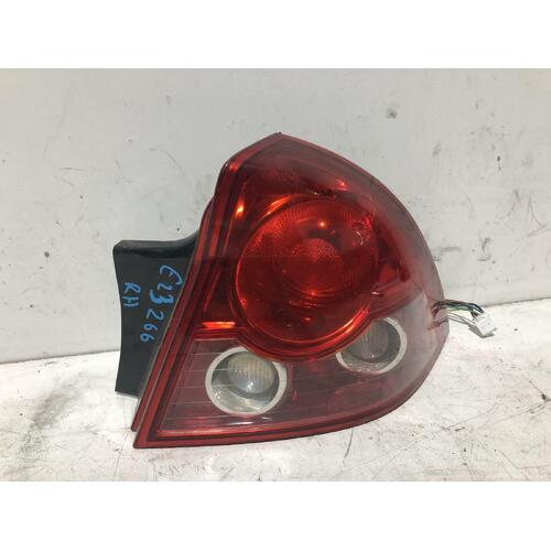 Holden COMMODORE Right Tail Light VZ Sedan 08/04-06/06 SV6