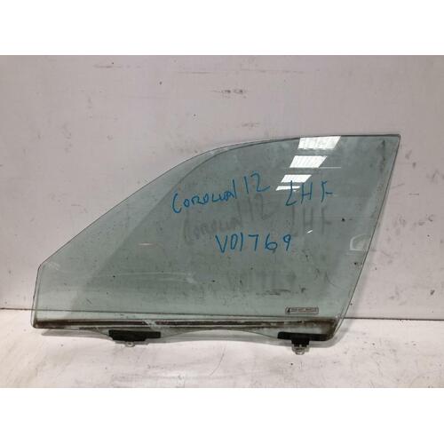 Toyota Corolla Left Front Door WIndow Glass AE112 10/98-11/01