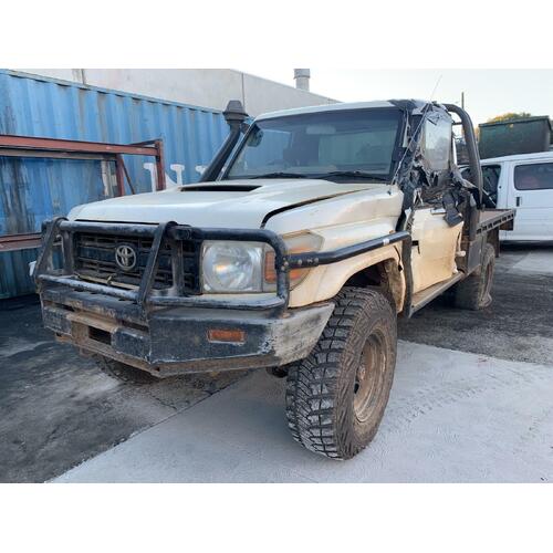 Toyota Landcruiser Side Steps Scrub Bars 79 Series 03/07-09/16