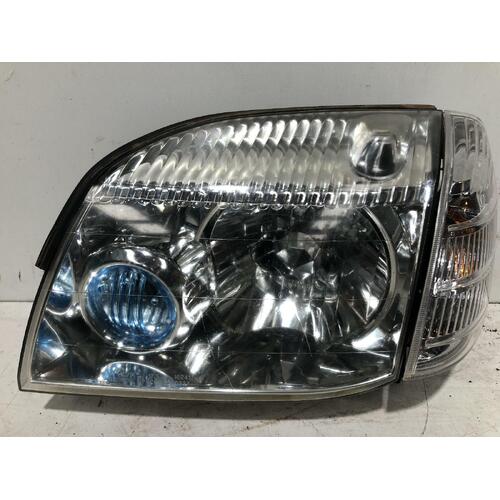 Nissan XTRAIL Left Head Light T30 Blue Lens Type 10/01-09/07