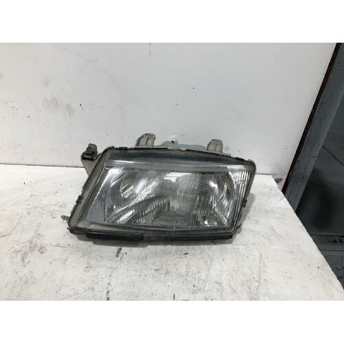 Saab 9 3 Left Headlight 06/98-09/02